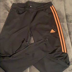 ADIDAS Women joggers